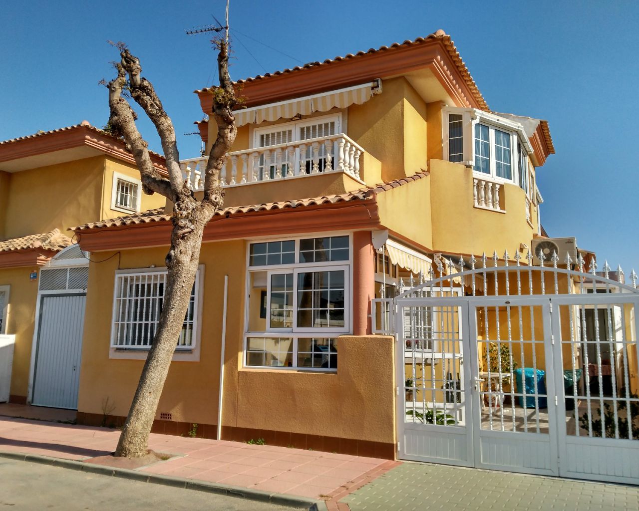 Resale - Semi Detached Villa - Los Alcázares - Town