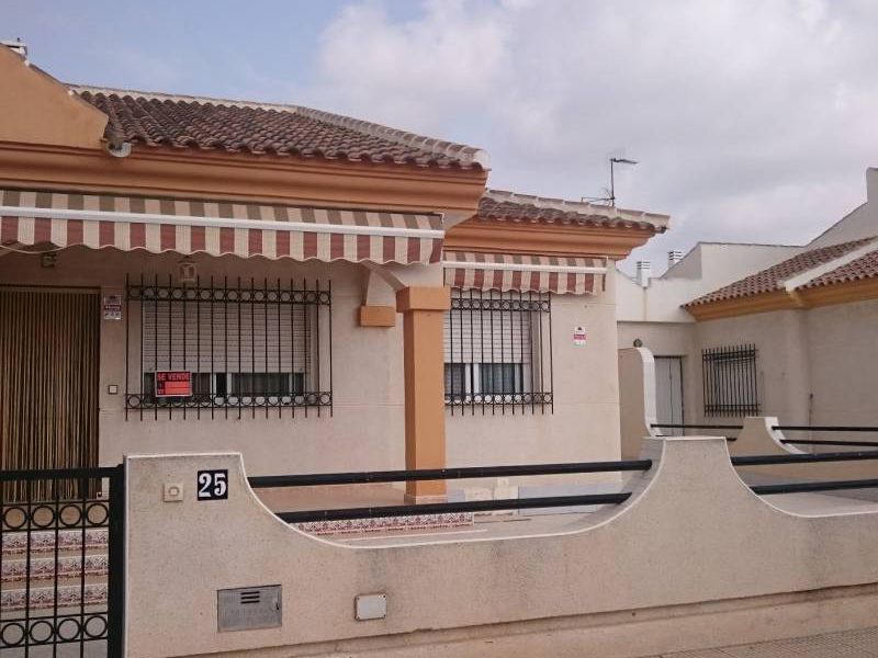 Semi Detached Villa - Resale - Los Alcázares - Town