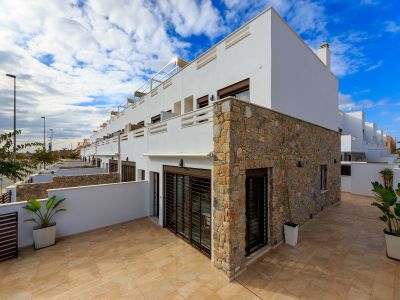 omakotitalo (Villa) - Uusi Rakentaminen - Pilar de la Horadada - BH5847