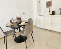 Resale - Apartment/Flat - Torrevieja - Punta Prima