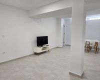 Resale - Town House - Los Dolses