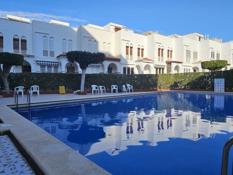 Rivitalo - Jälleenmyynti - La Mata - La Mata