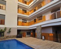 Jälleenmyynti - Kerrostaloasunto - Torrevieja - Playa del Cura